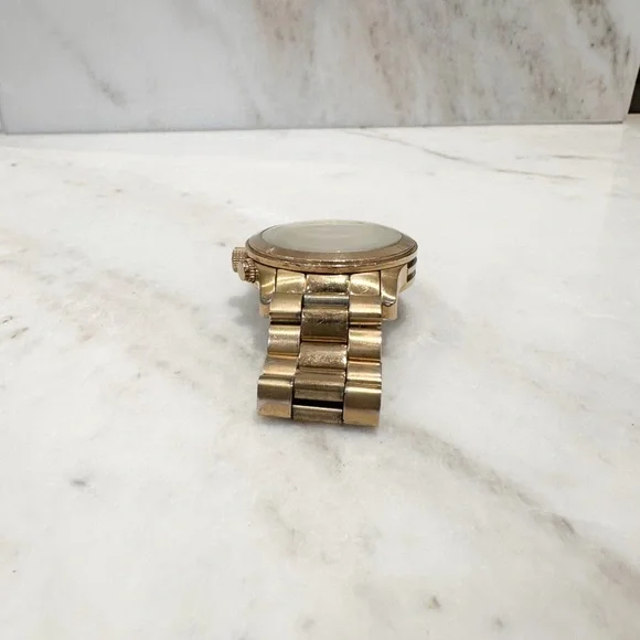 MICHAEL KORS Gold Runway Chronograph Watch - Picture 10 of 14